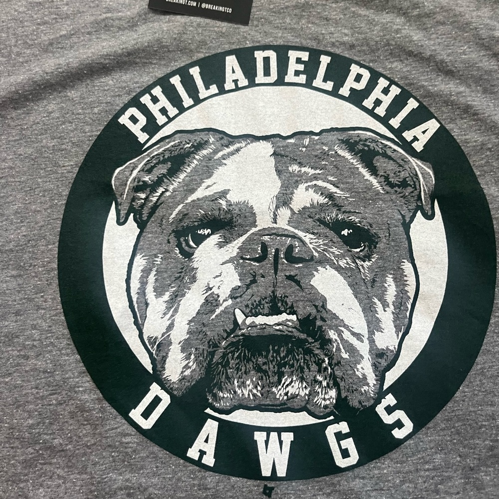 NFL Philadelphia Eagles “Dawgs” tee - Picture 2 of 3